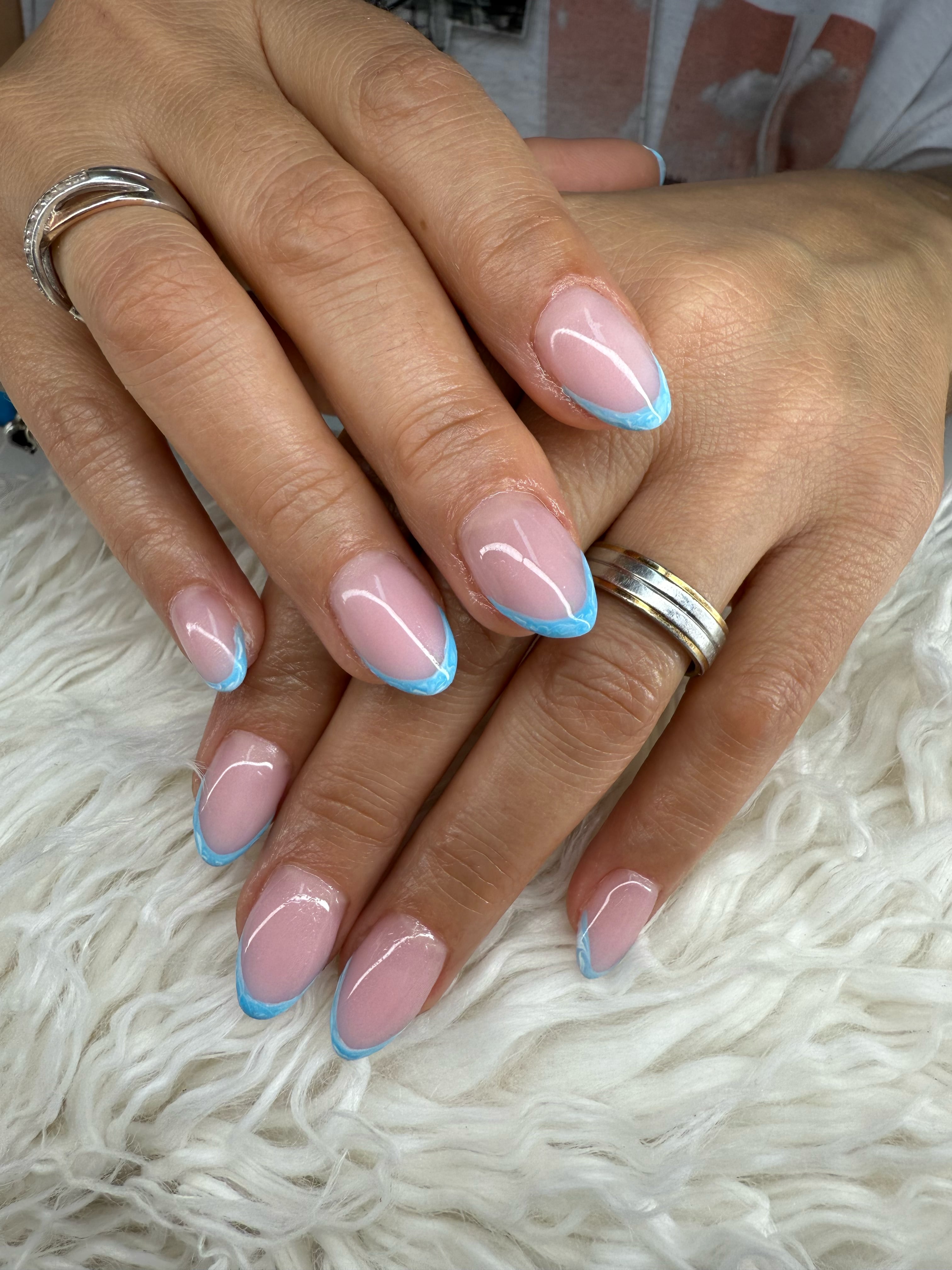 Réalisation Ongles Gel Lausanne — 03