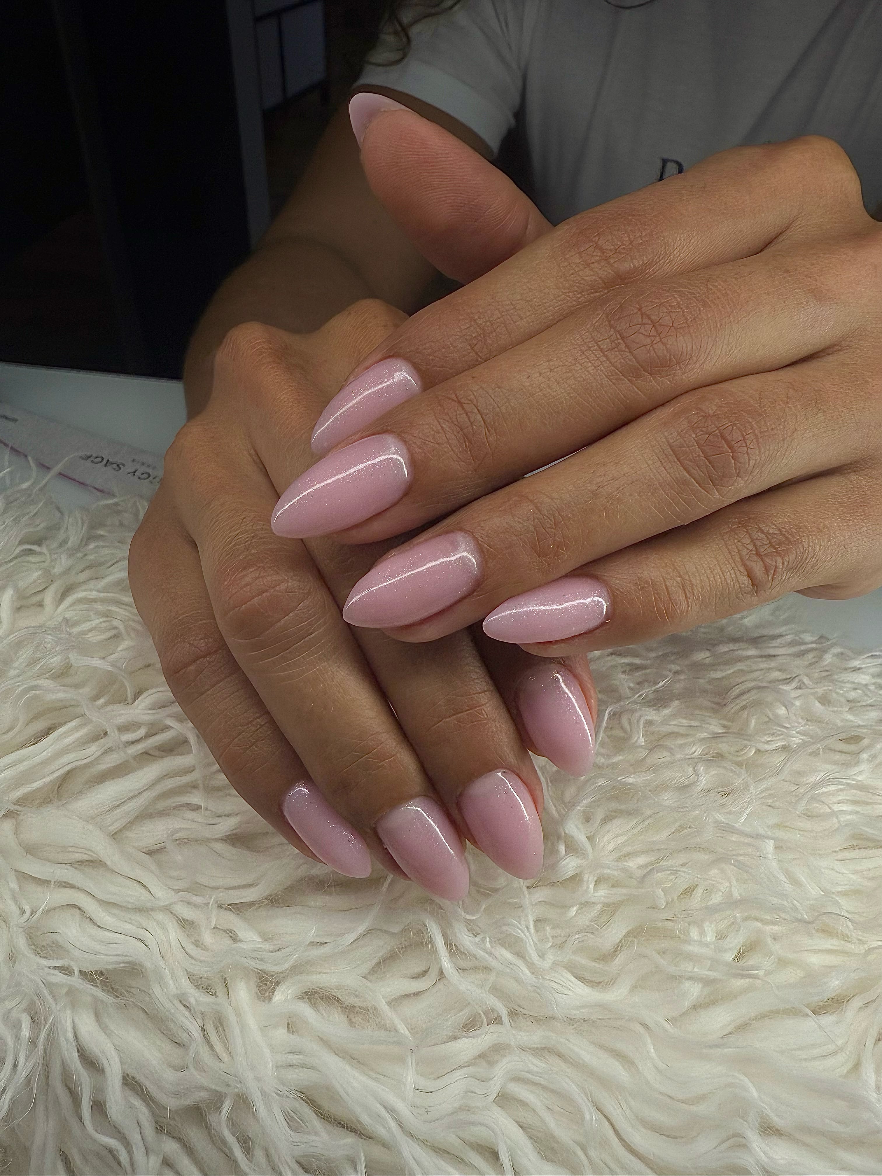 Réalisation Ongles Gel Lausanne — 06